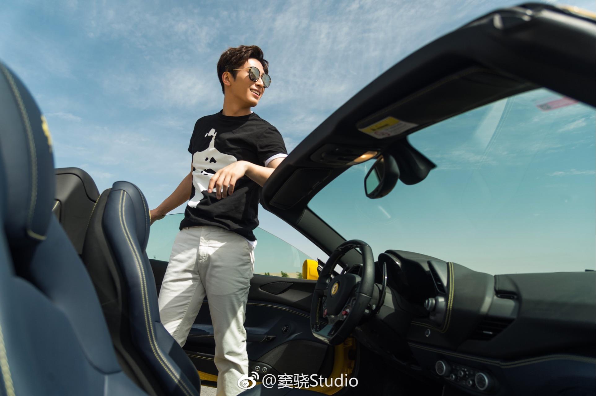 窦骁的美图或搞怪图有哪些?-窦骁帅照