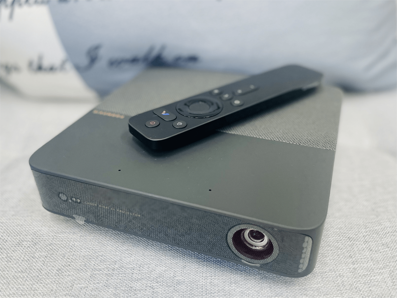 2024卧室投影仪怎么买万字攻略分享参数科普机型对比