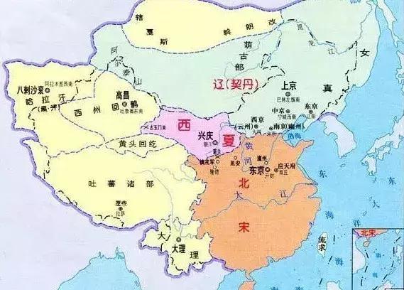 契丹起源于中国东北,最初分为8个互不统属的部落,称为"八部契丹".