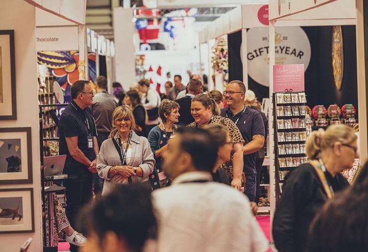 英国伯明翰秋季男女鞋、箱包及服装配饰展