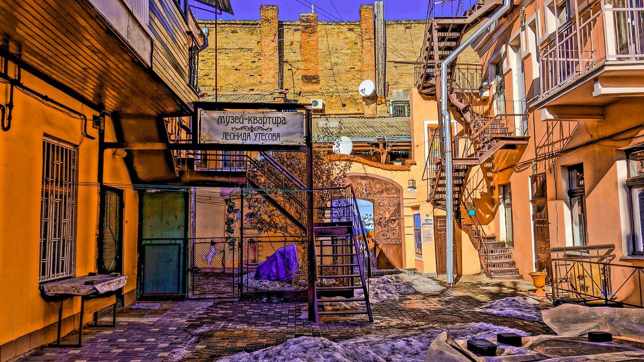 4. 建筑结构部件