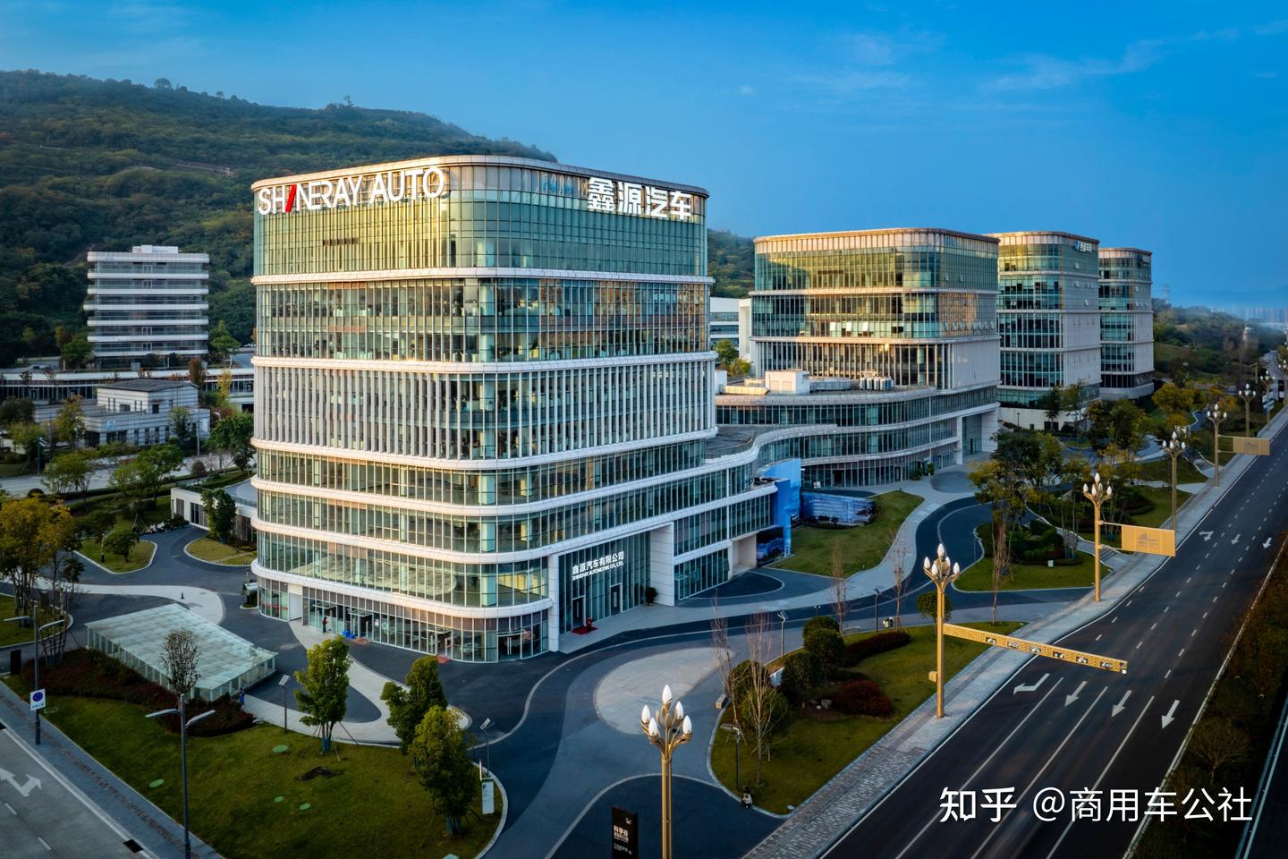 鑫源汽车龚大兴:“大象”入场,做商用车界的“胖东来”!
