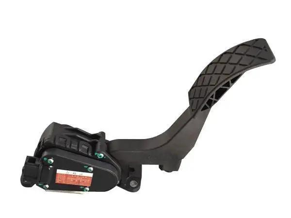 豪车的油门踏板和普通家用车有什么不同?