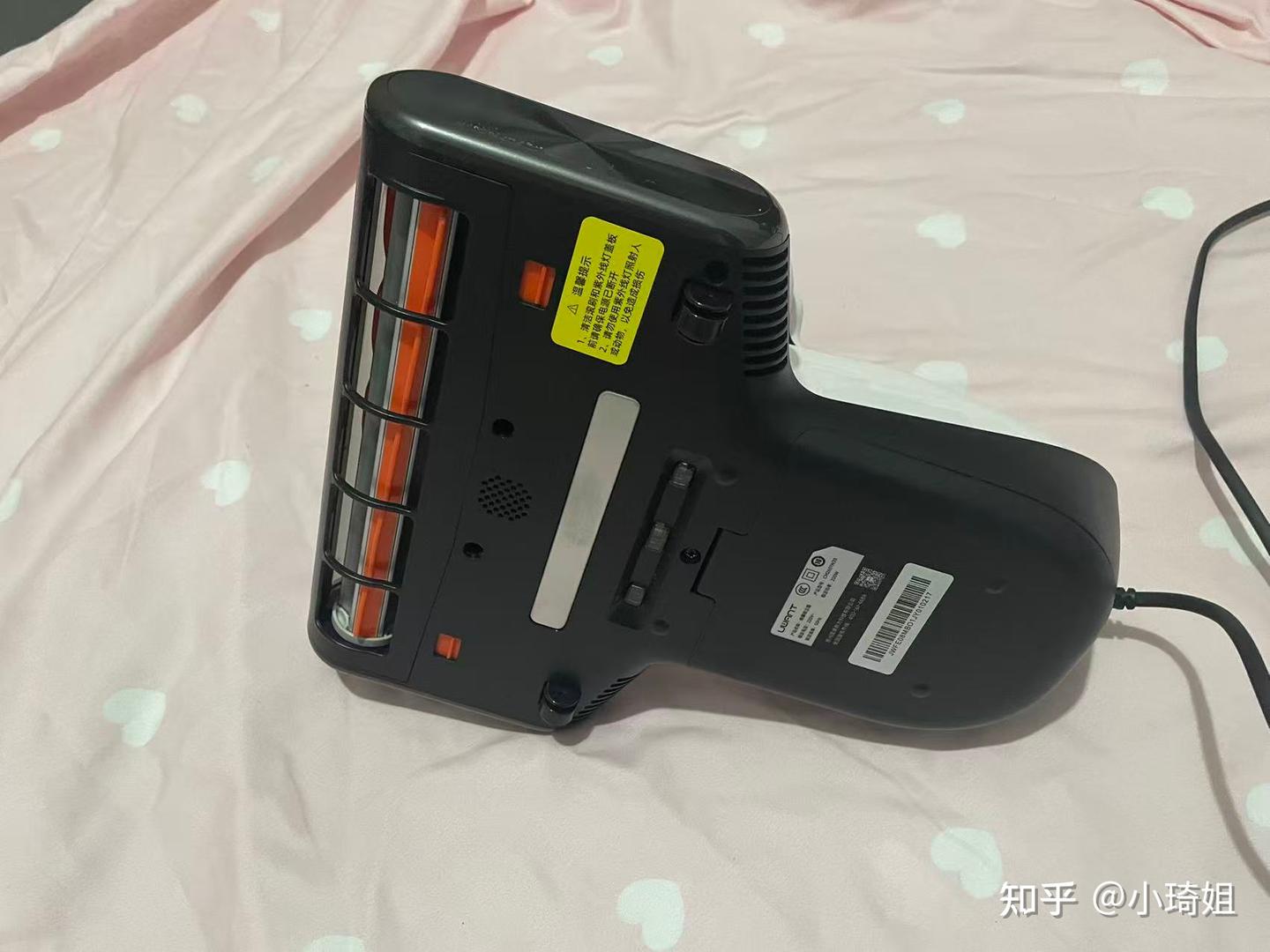 友望小袋鼠除螨仪 VS 美的 BC7:半个月实测,五个维度告诉优质家用除螨仪应该选哪款!