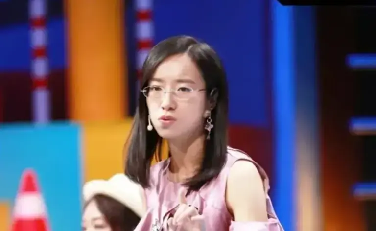 如何评价《奇葩说》选手詹青云?