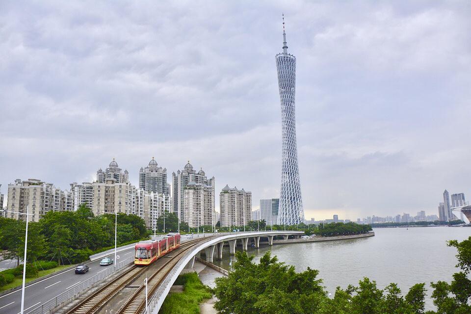 吴川市多少人口_吴川市第一中学图片(3)