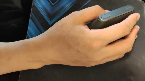 垂直鼠标 好 还是 侧卧鼠标好