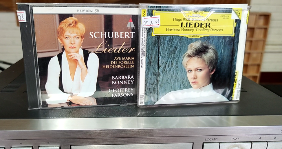 产品评测同价位难逢对手一款性价比极高的8吋三分频书架箱