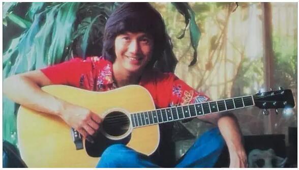 为什么粤语歌可以自成一派?