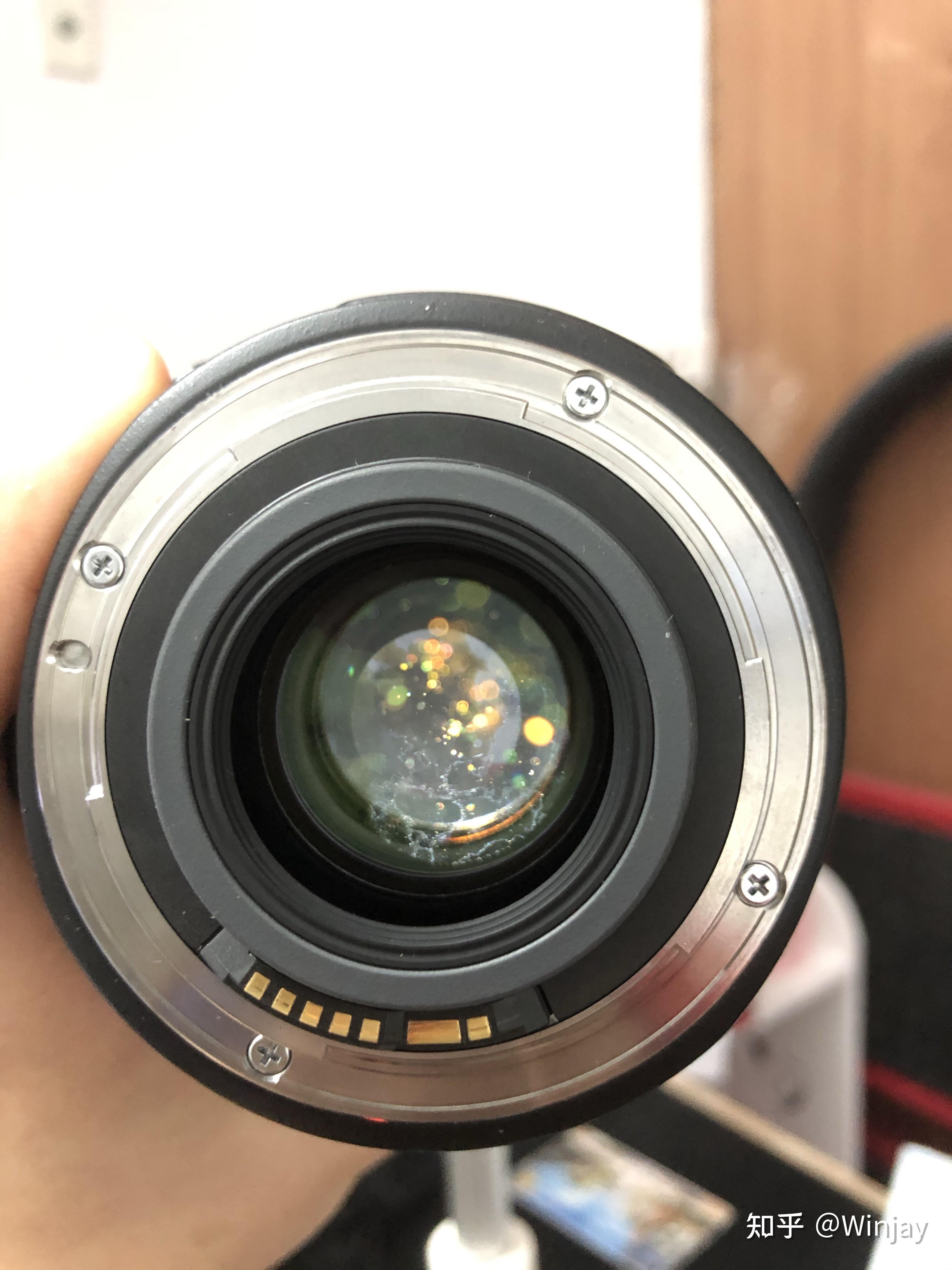 想询问下各位大神这个镜头是镀膜脱落了吗
