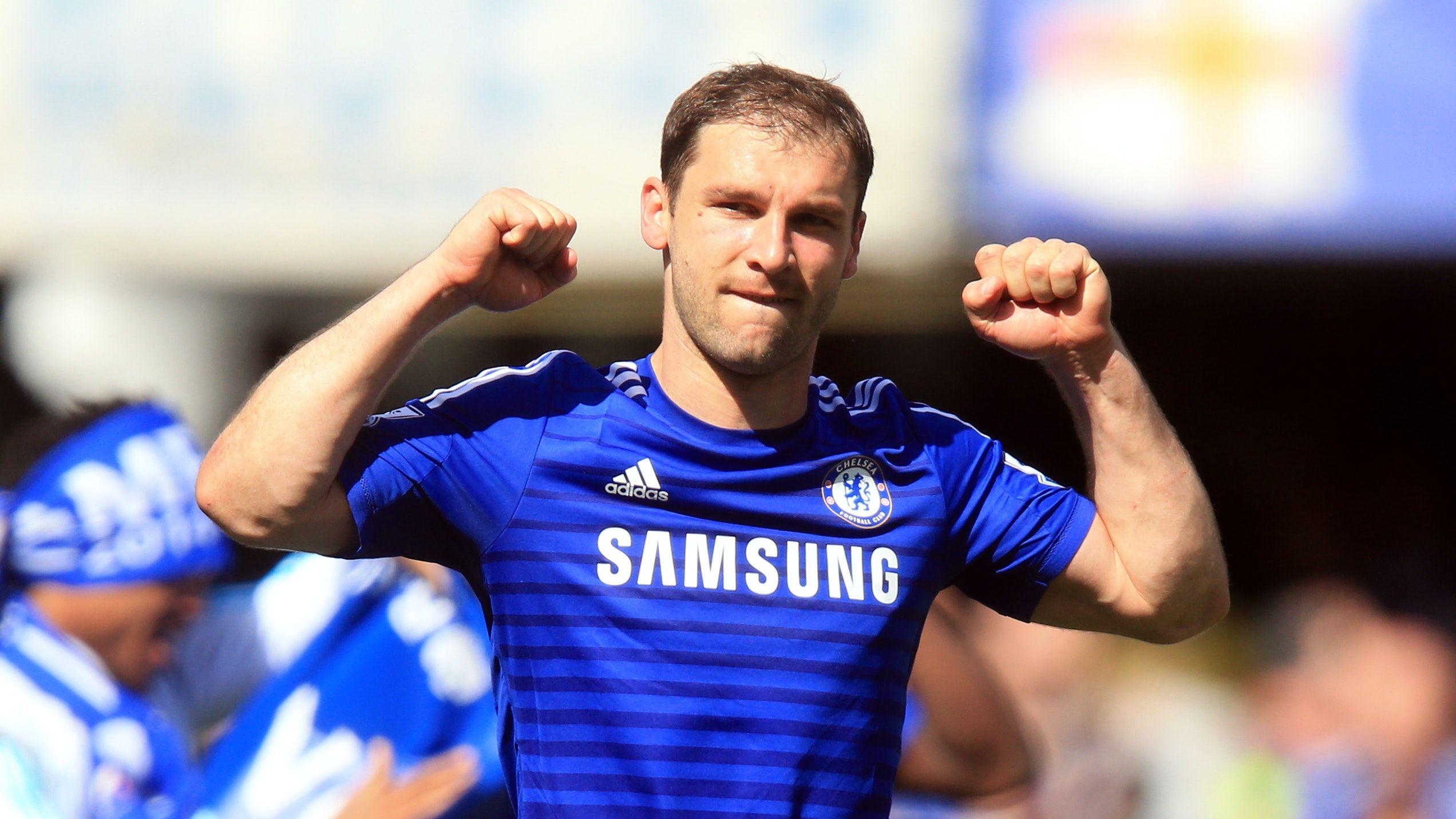 不怕万一就怕伊万恐怖车王再临蓝军昔日的最佳带刀后卫