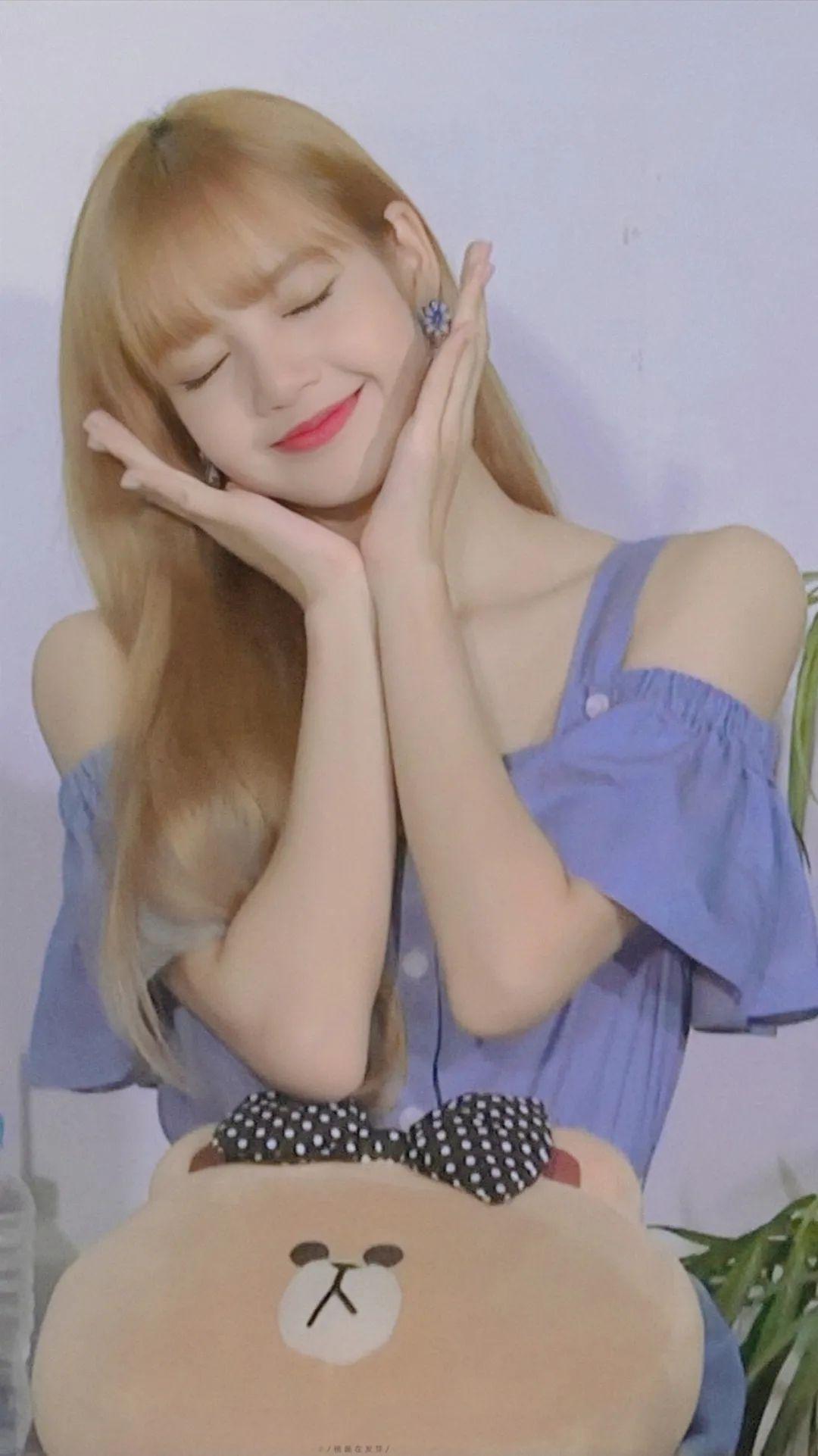 lisa绝美壁纸