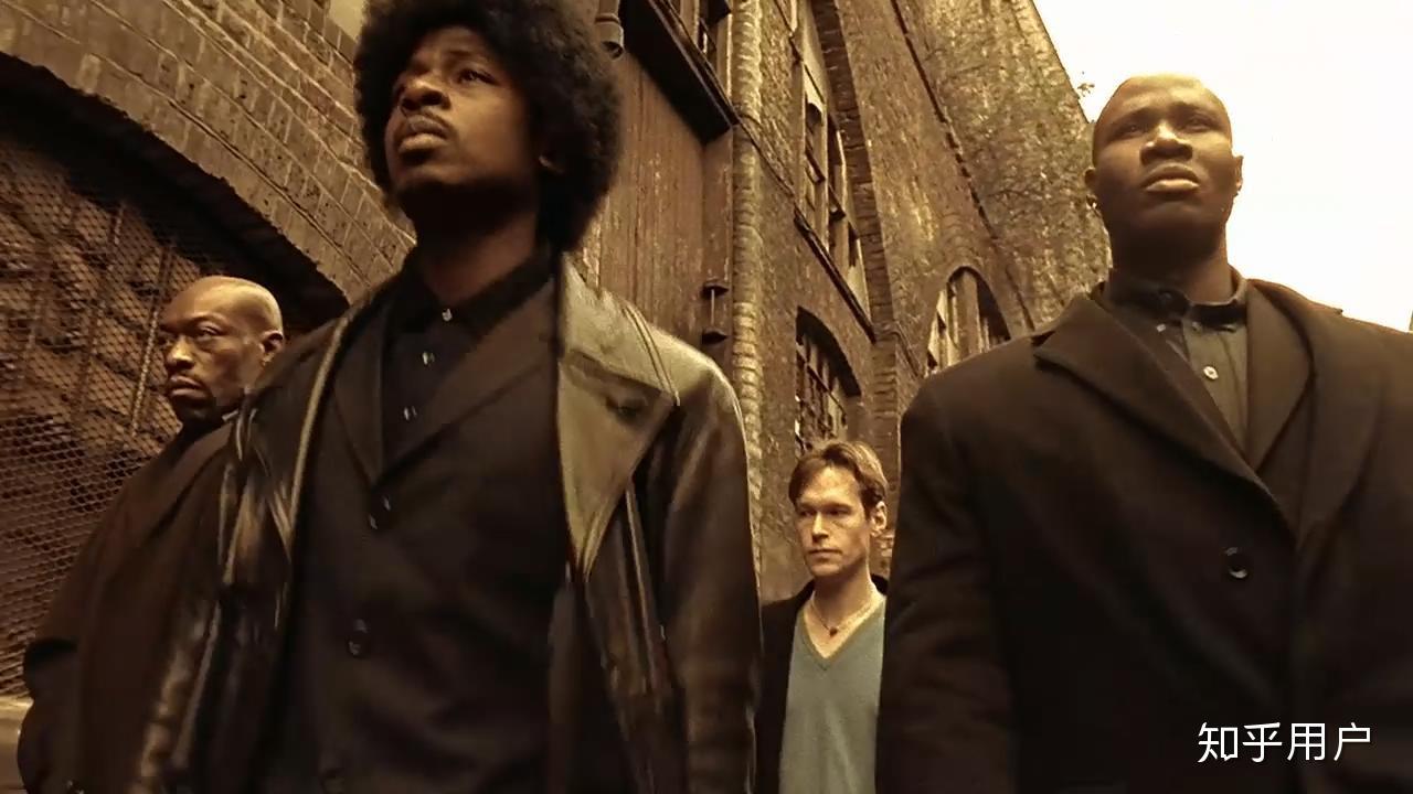 电影《两杆大烟枪》到底好看在哪里? - 知乎