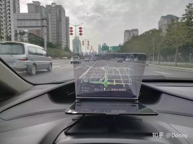 两款车载 HUD 评测,用它能把车开出战斗机的感觉 - 知乎