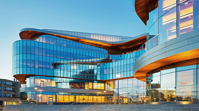 西北大学凯洛格商学院的学科优势在市场营销学,金融,管理,组织行为