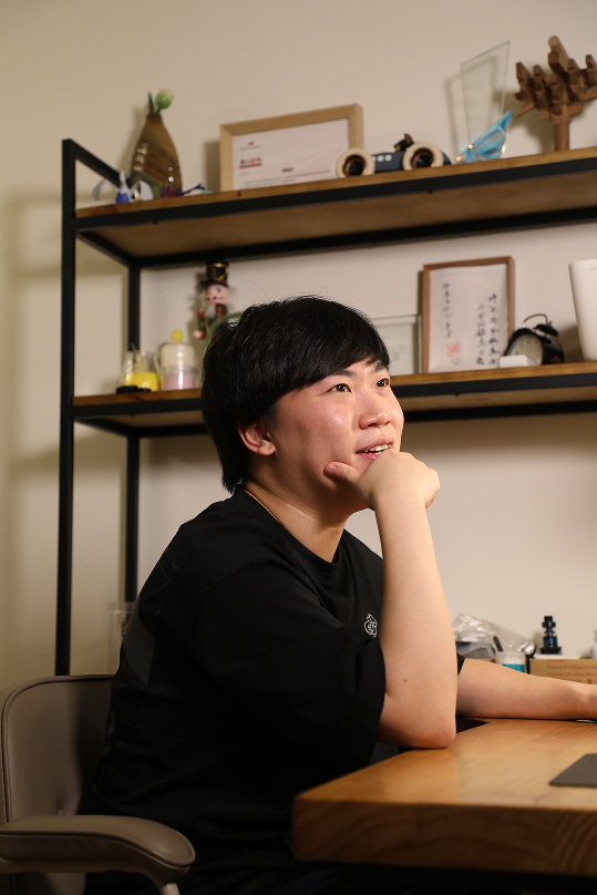 专访 | 专访科普博主安森垚,为冷知识"辟谣"