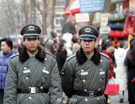中国的保安服装属于制式服装吗？ - 知乎