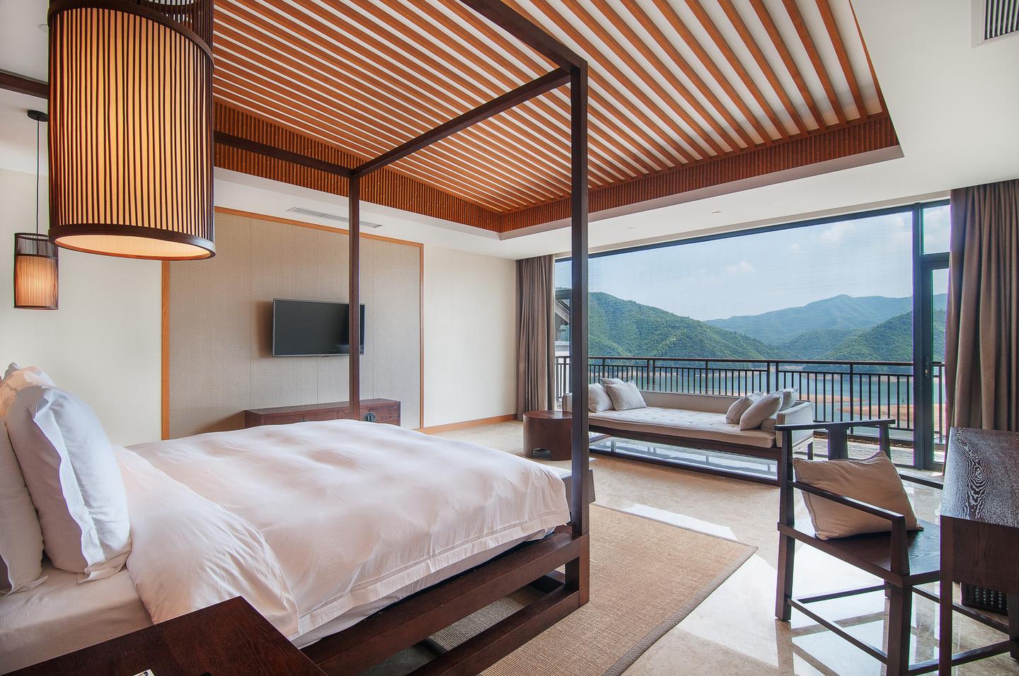 阳台客厅一体装修效果图欣赏 v2-a7fd6afd0cdcd6ae6e8c8a44dc678c56_1440w.jpg?source=172ae18b