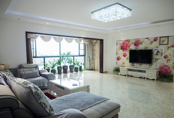 150平的房子花了12万就给我装成这样