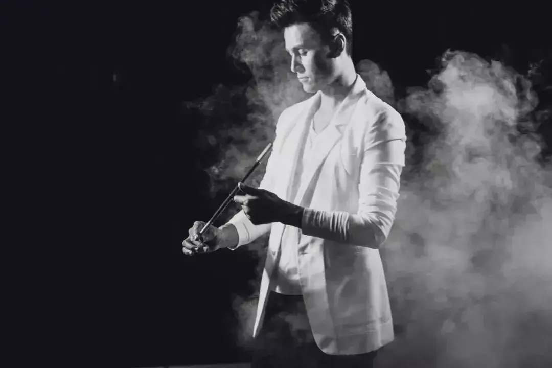 人物历程 | 黑先生刘世杰——匠心二十载,他的魔术依然会让所有人感动 - 知乎