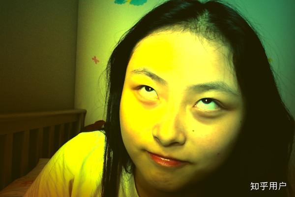 男生有个好看的女朋友是怎样的体验?