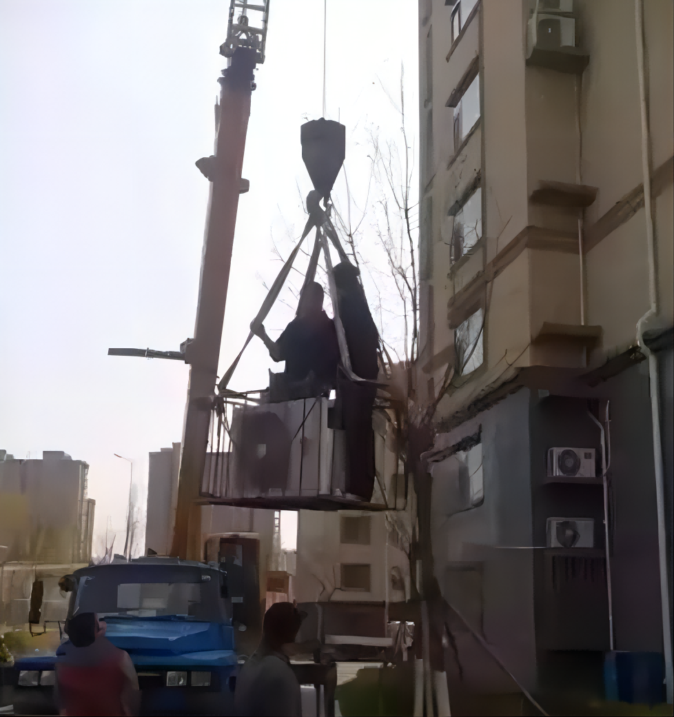 责任事故中责任人的认定扬州市一建筑工地两名工人从吊笼坠亡