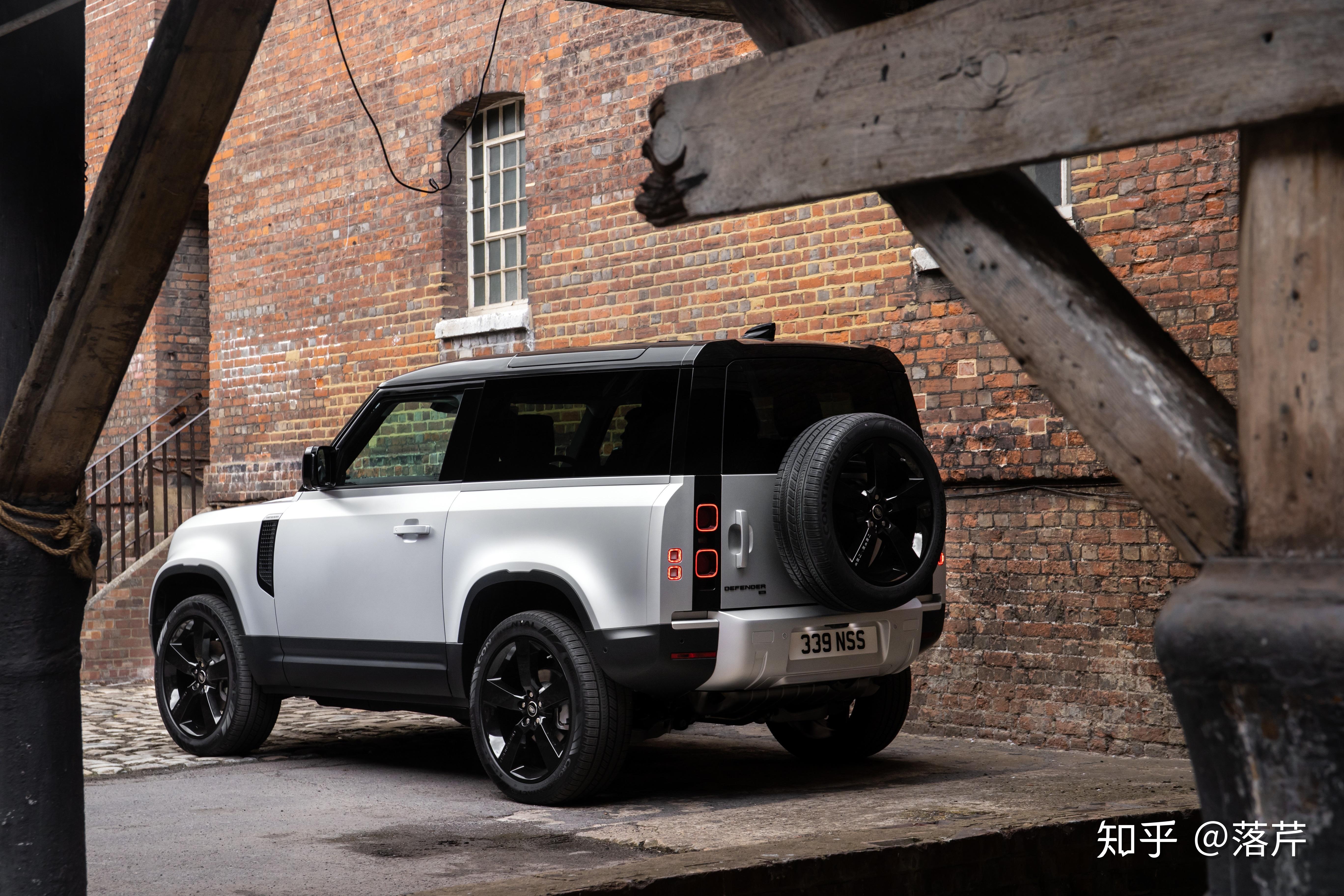 猩式车评新路虎卫士