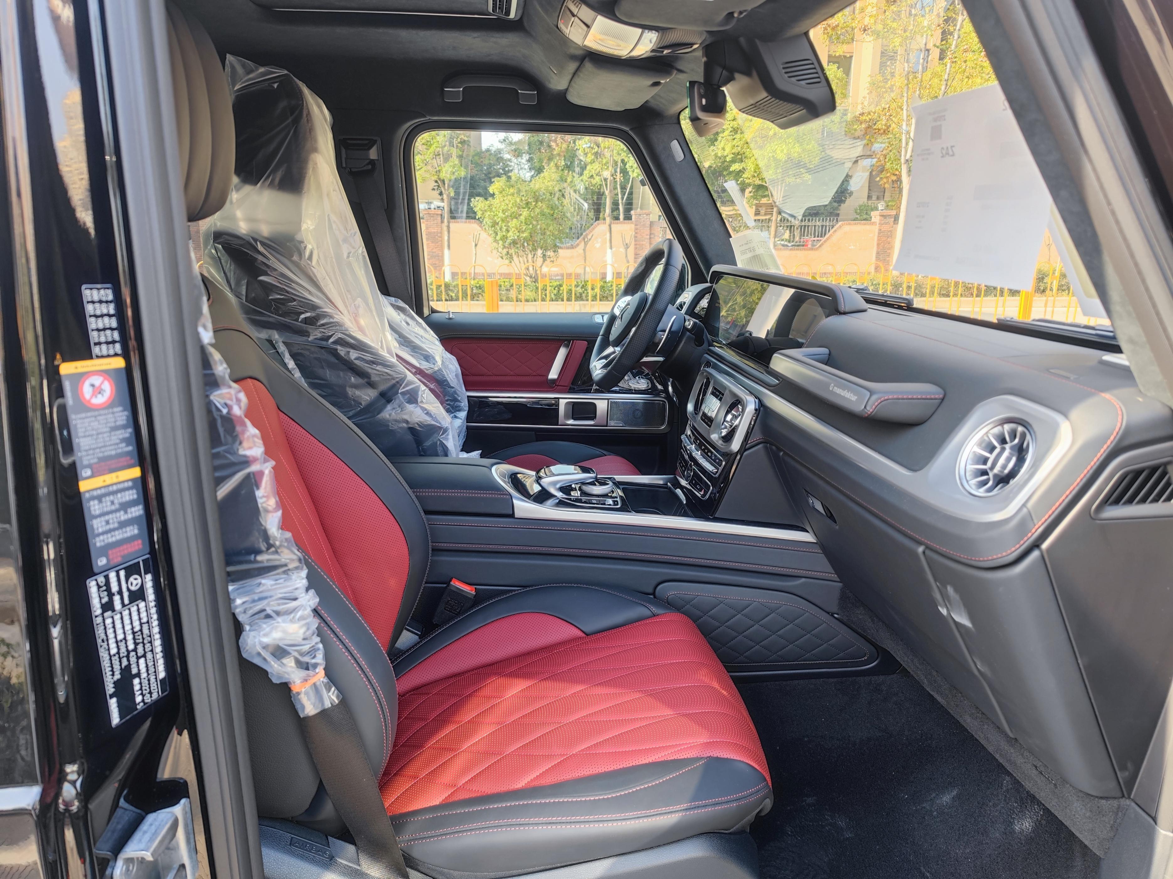 奔驰amg g63提车,越野车里永远的神,车主:加了37万