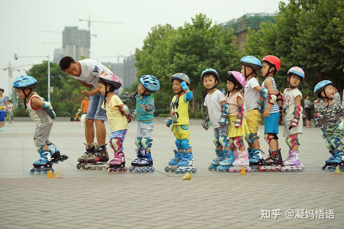 米高轮滑小课堂，玩轮滑可以改善孩子哪些弱点 - 知乎