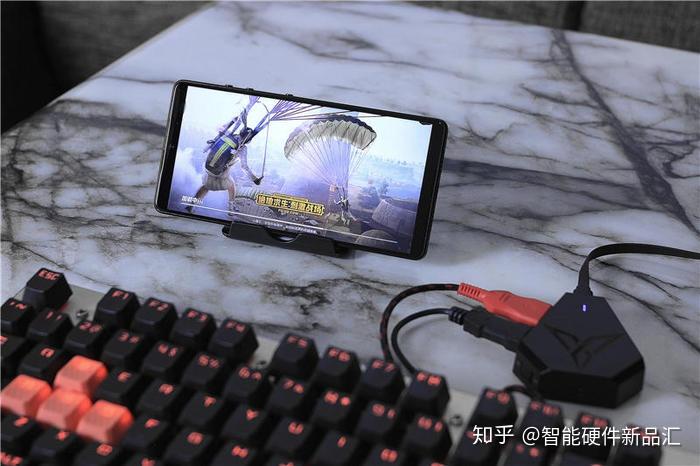 键鼠也能玩手游吃鸡神器来袭飞智q1体验