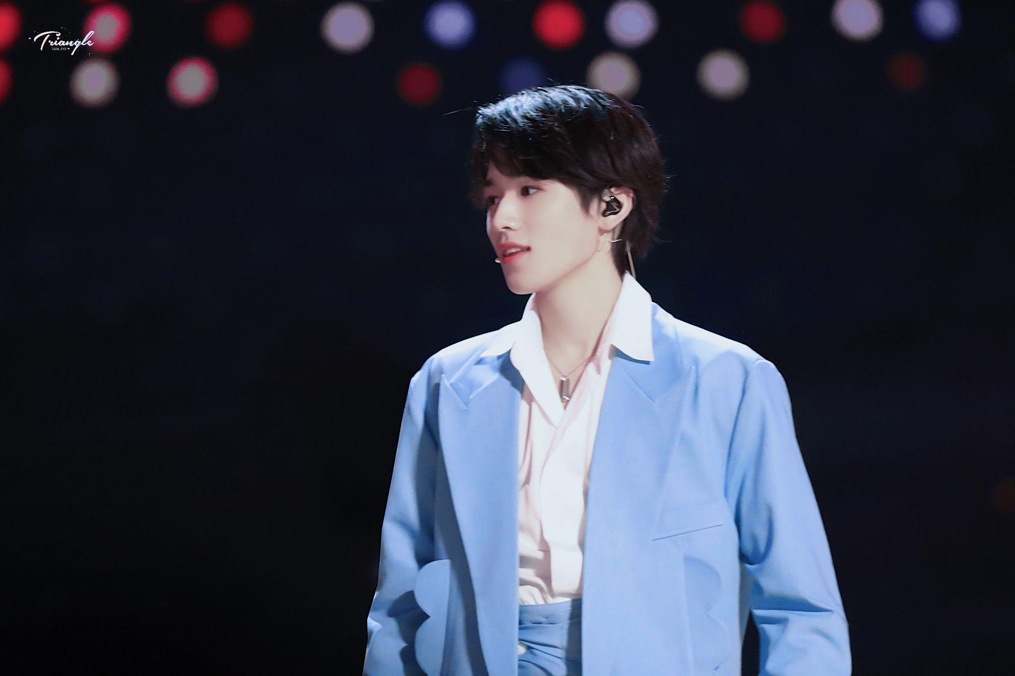 有没有宋亚轩的壁纸