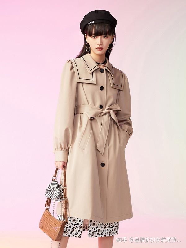 2021年品牌名称:太平鸟品牌介绍:天佳服饰有限公司品牌折扣女装尾货