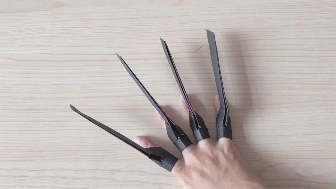 「手工折纸」一套可以戴在手指上的狼爪 