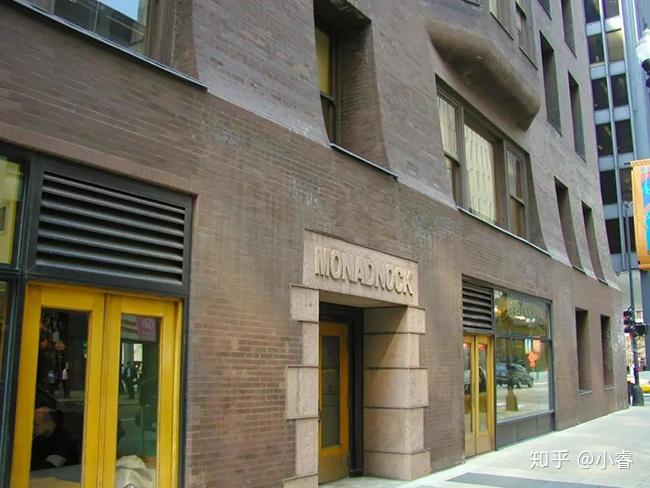 芝加哥的蒙纳德诺克大厦(monadnock building)的底层商业可谓对一个更