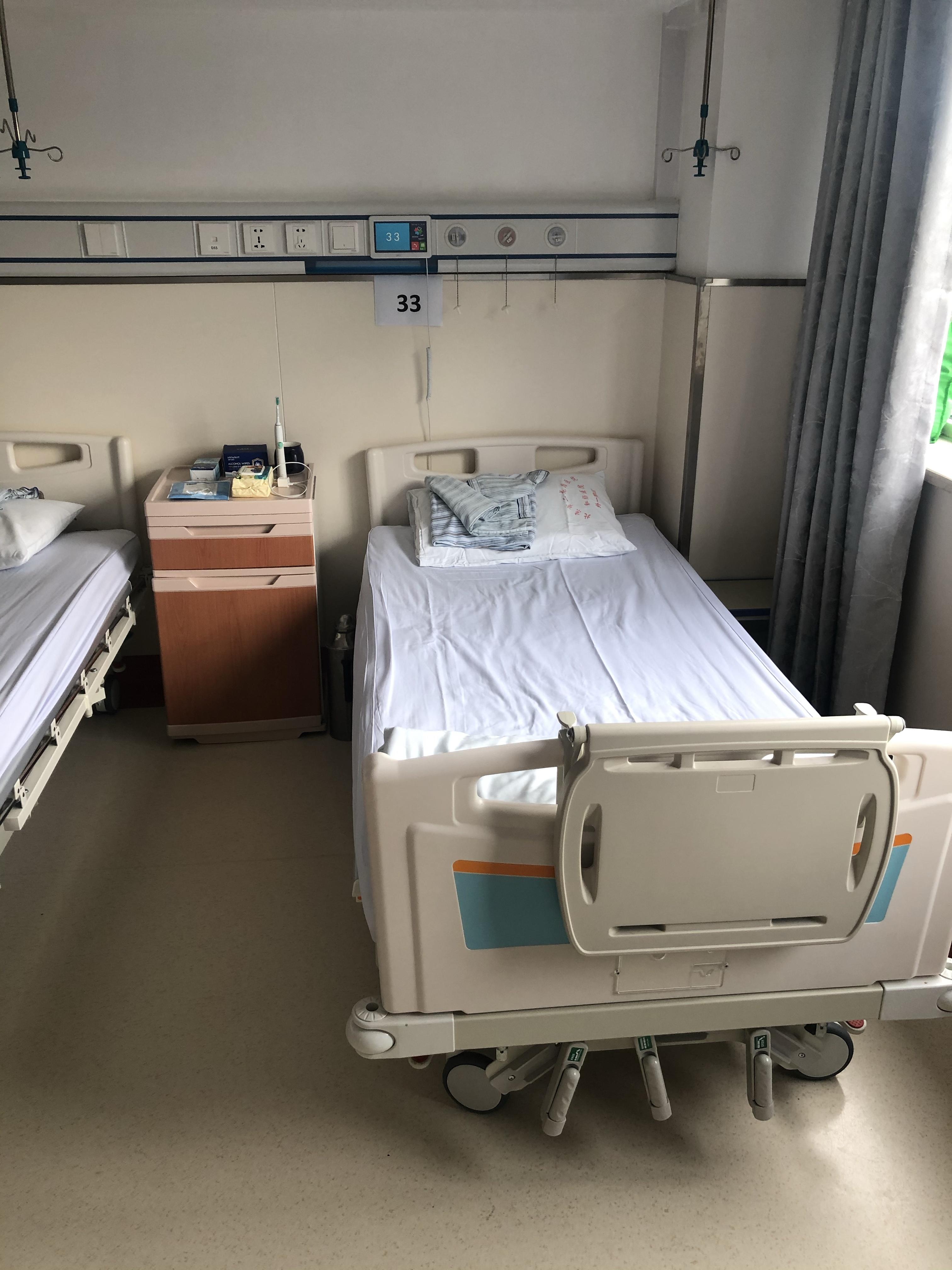 關于二龍路肛腸醫院