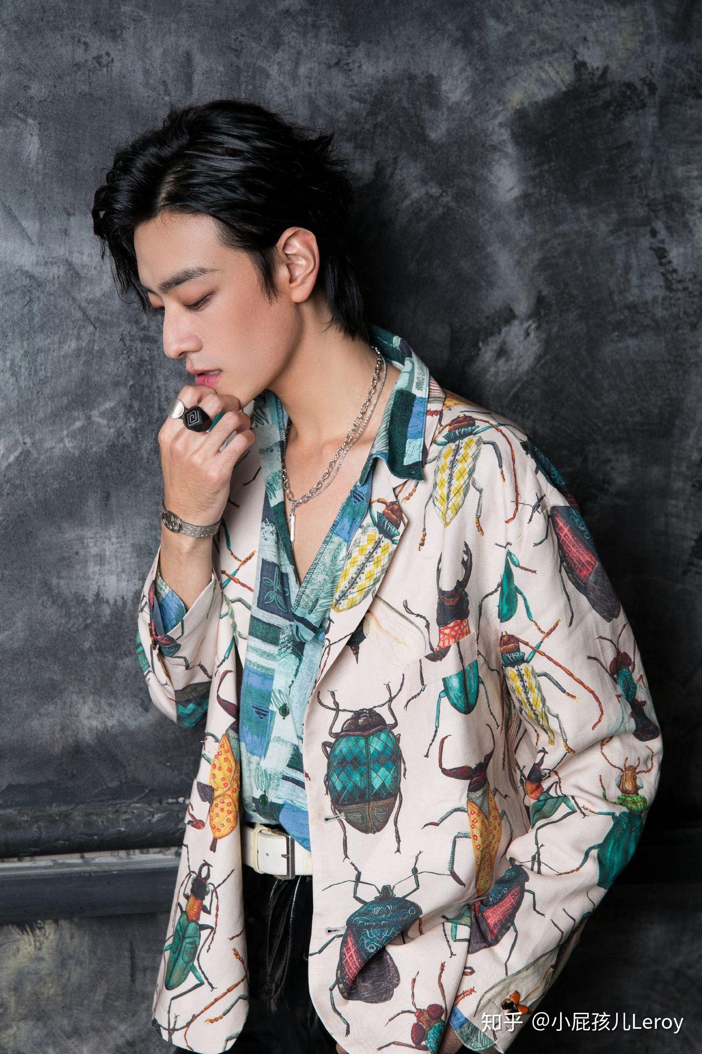 郑云龙当时的cosmo有多出圈? - 知乎