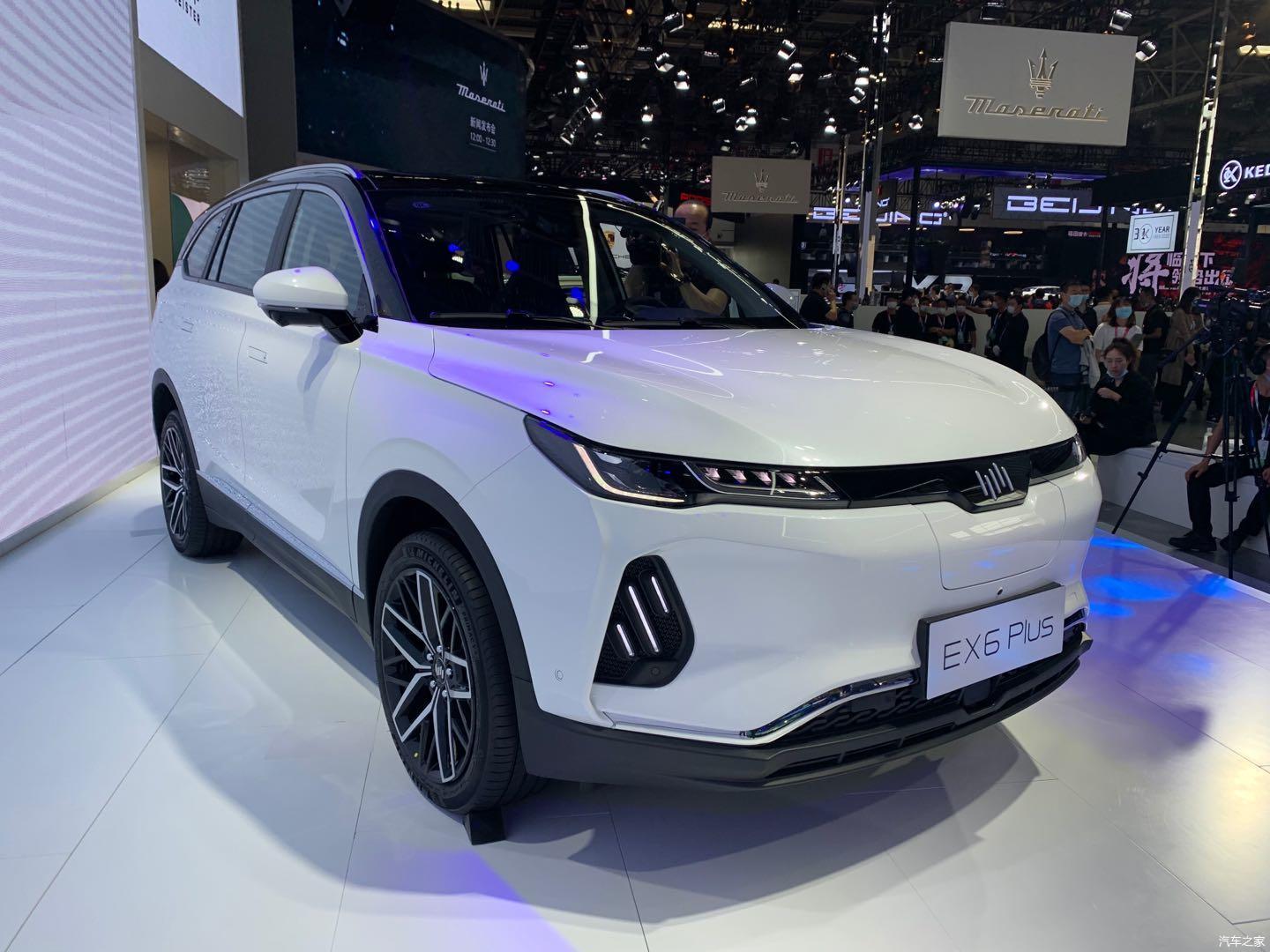 威马ex6plus6座版车型正式上市配置提升车内空间优化