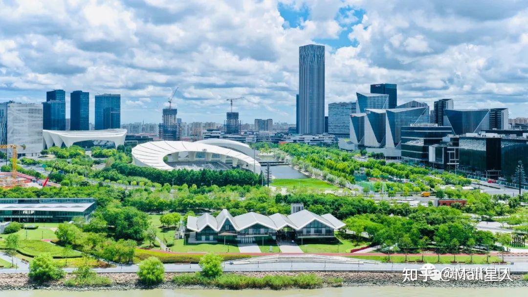 陆家嘴商业再造新样本，提前探秘前滩L+PLAZA - 知乎