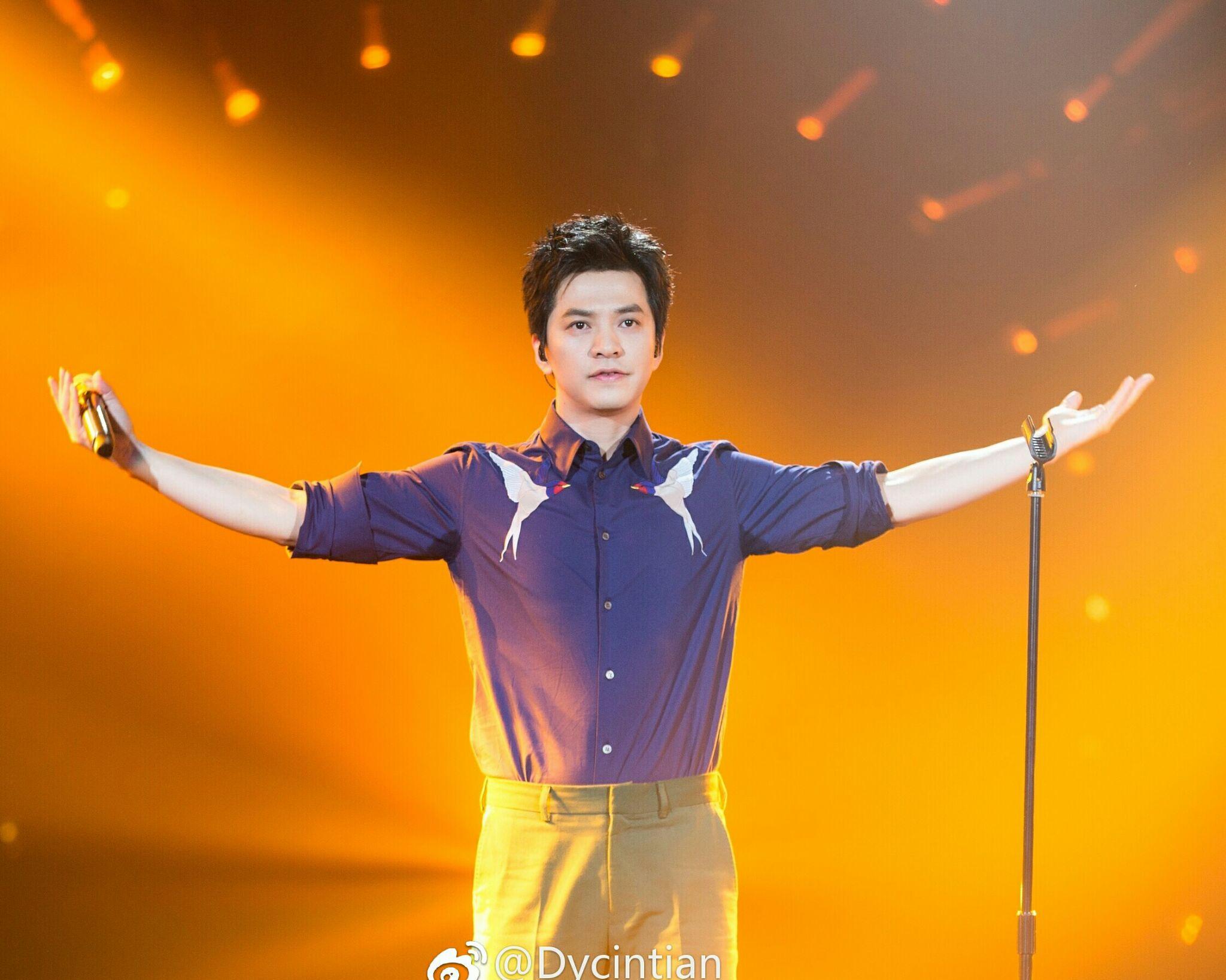 如何评价歌手李健在歌手2017半决赛演唱的一往情深的恋人
