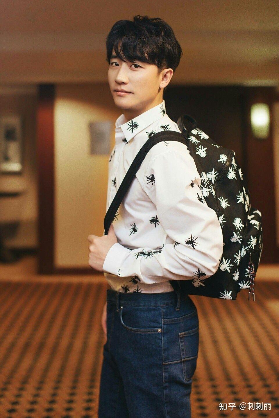 李帝勋和黄轩咋这么像