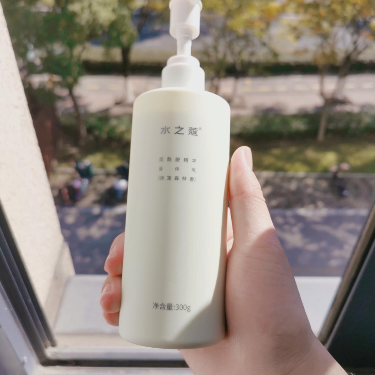 身体乳用了长毛是真的假的(凡士林身体乳用了长毛是真的假的)