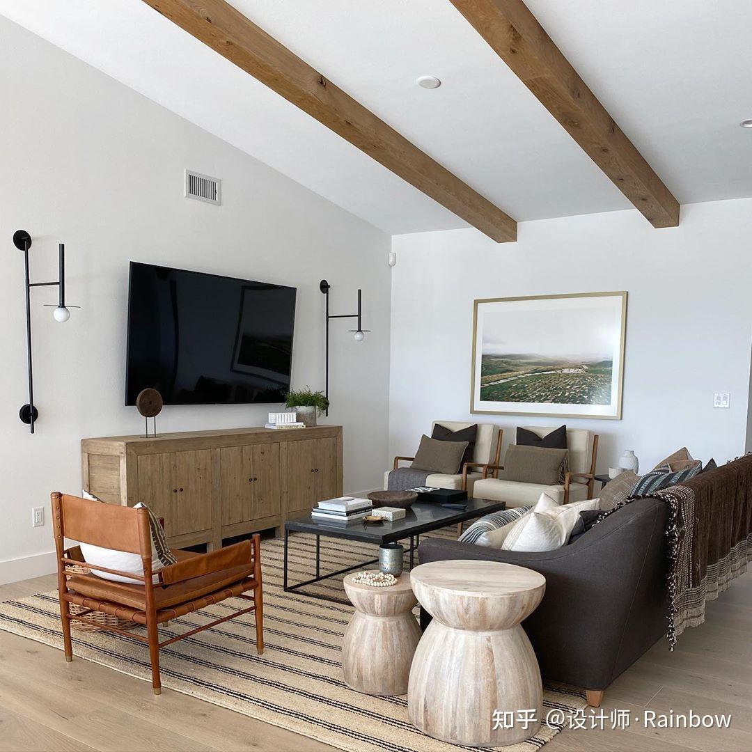 不吊顶怎么处理能让客厅的横梁好看一些