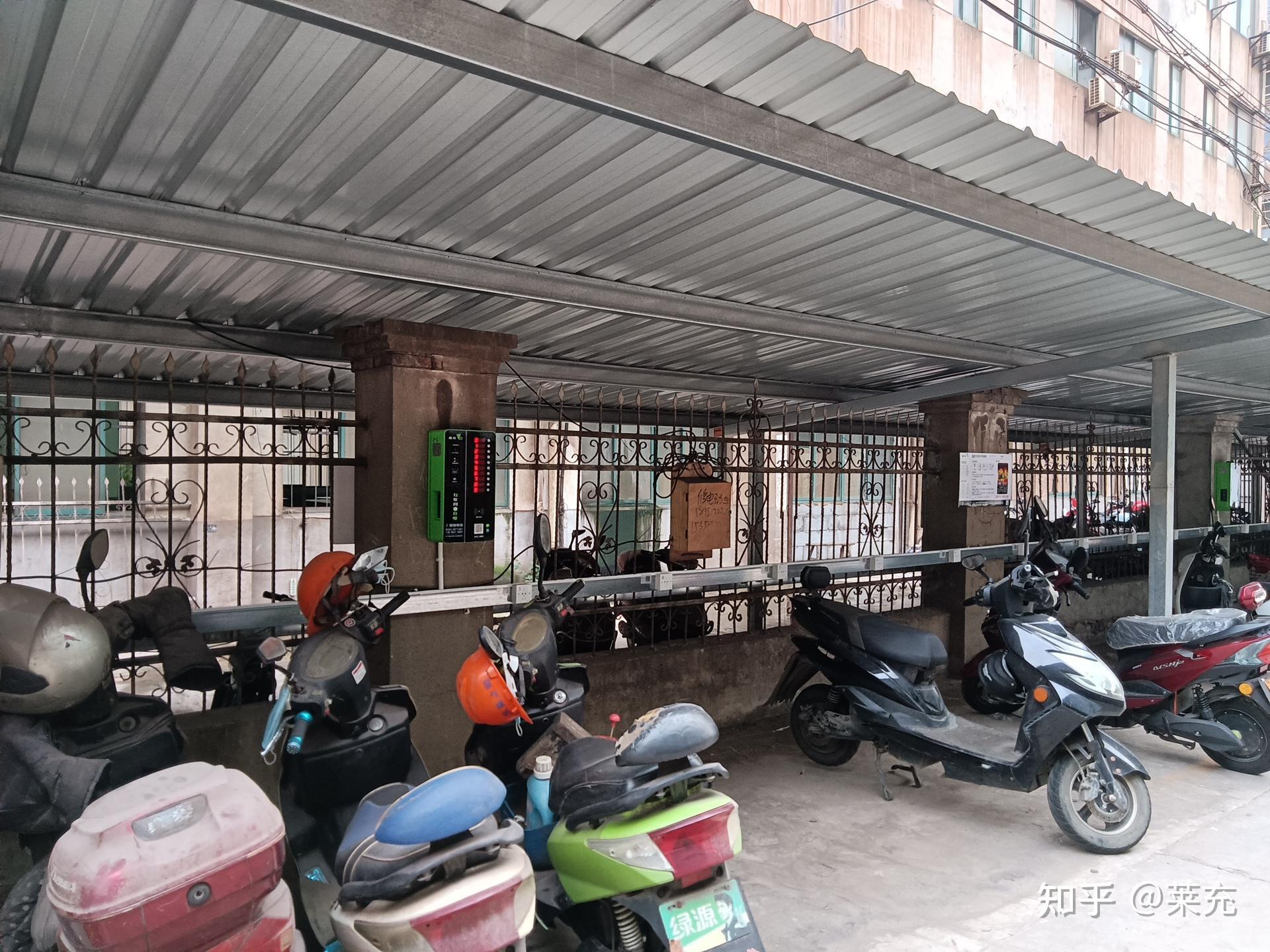 老旧小区迎来新改变，电瓶车充电桩走进寻常百姓家！ - 知乎