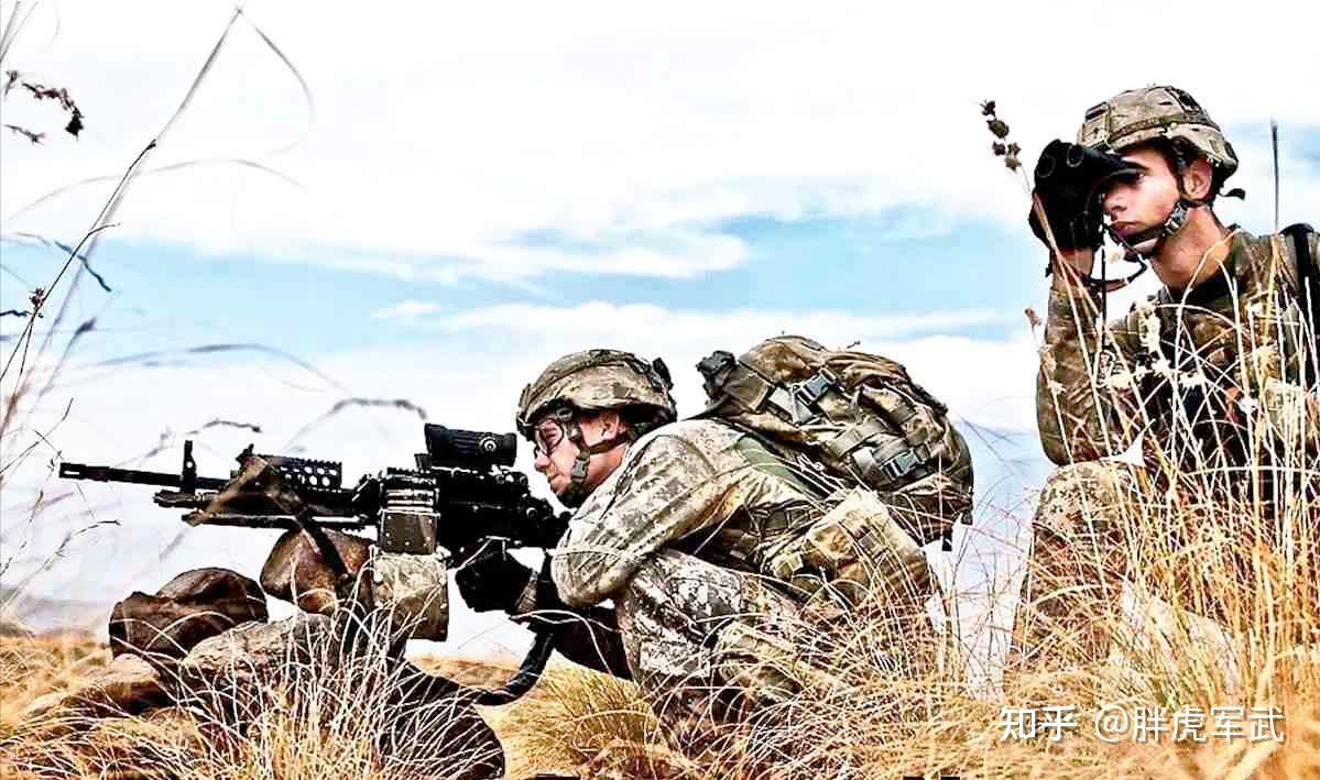 75 国青睐的 M249 SAW 射速每分钟 200 发 究竟有何魅力？ - 知乎