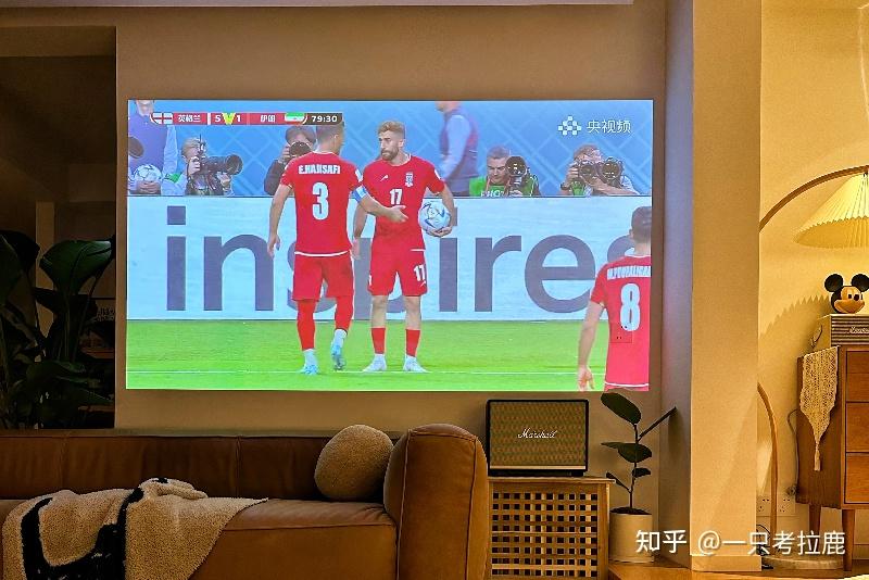 电视和投影仪哪个更实用?2022世界杯选电视还是投影仪?看这篇教你买到合适的 - 知乎