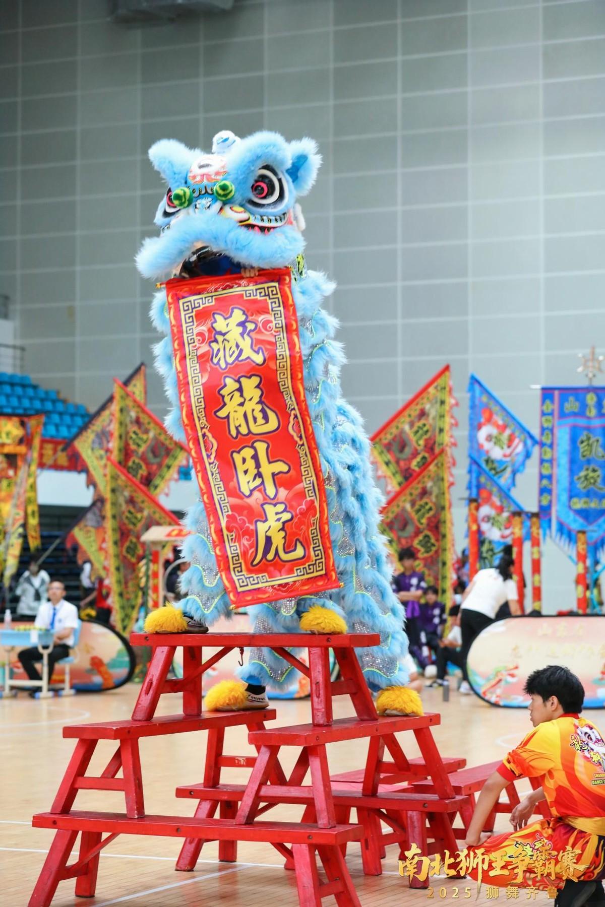 2025“狮舞齐鲁”南北狮王争霸赛在微山启幕五省龙狮劲旅共舞运河文化 - 知乎