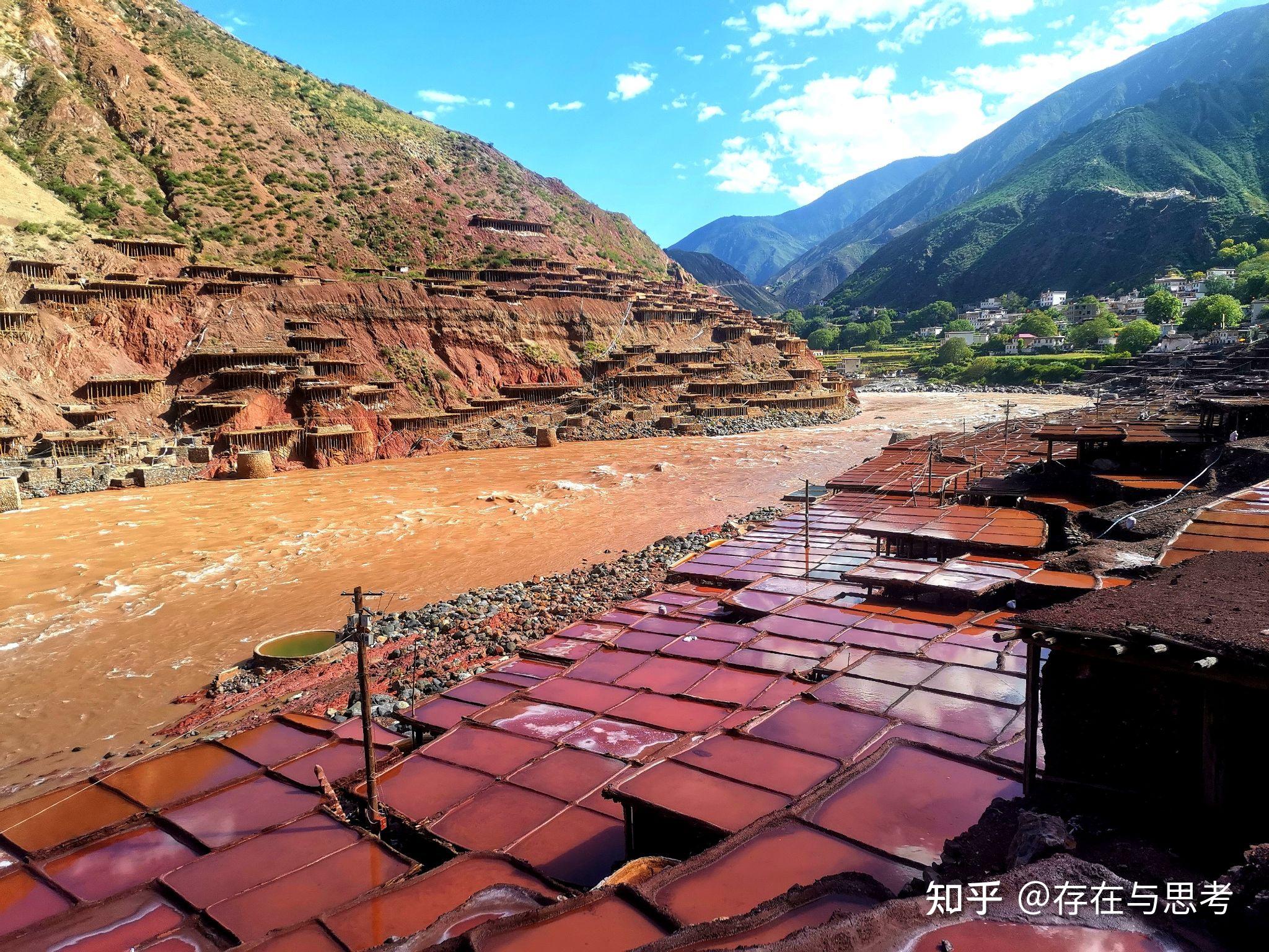 西藏千年盐井古盐田一日游