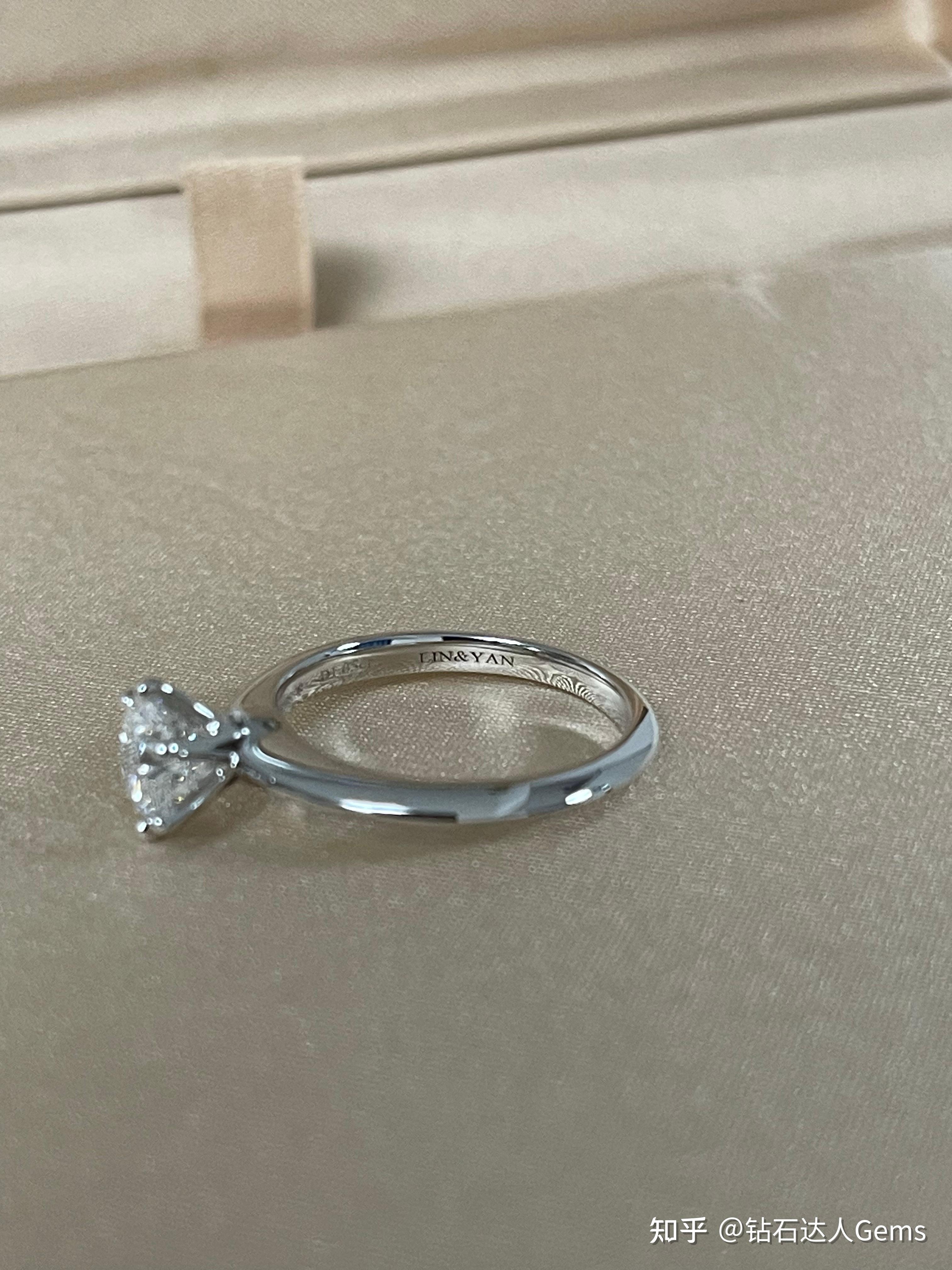 钻戒戒托没有品牌钢印