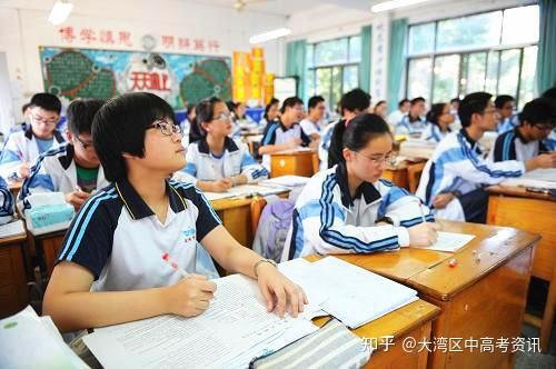 初三学生怎么填中考志愿更稳妥?老师:遵守以下6个原则 - 知乎