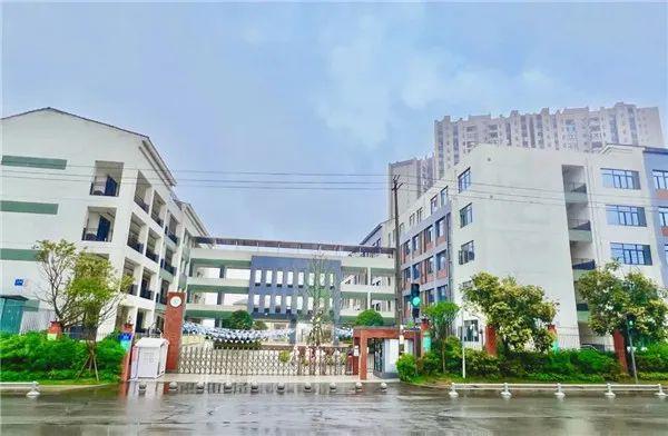 2022年成都天府新区 天府新区香山小学,天府新区第八小学,"蓉e升学"